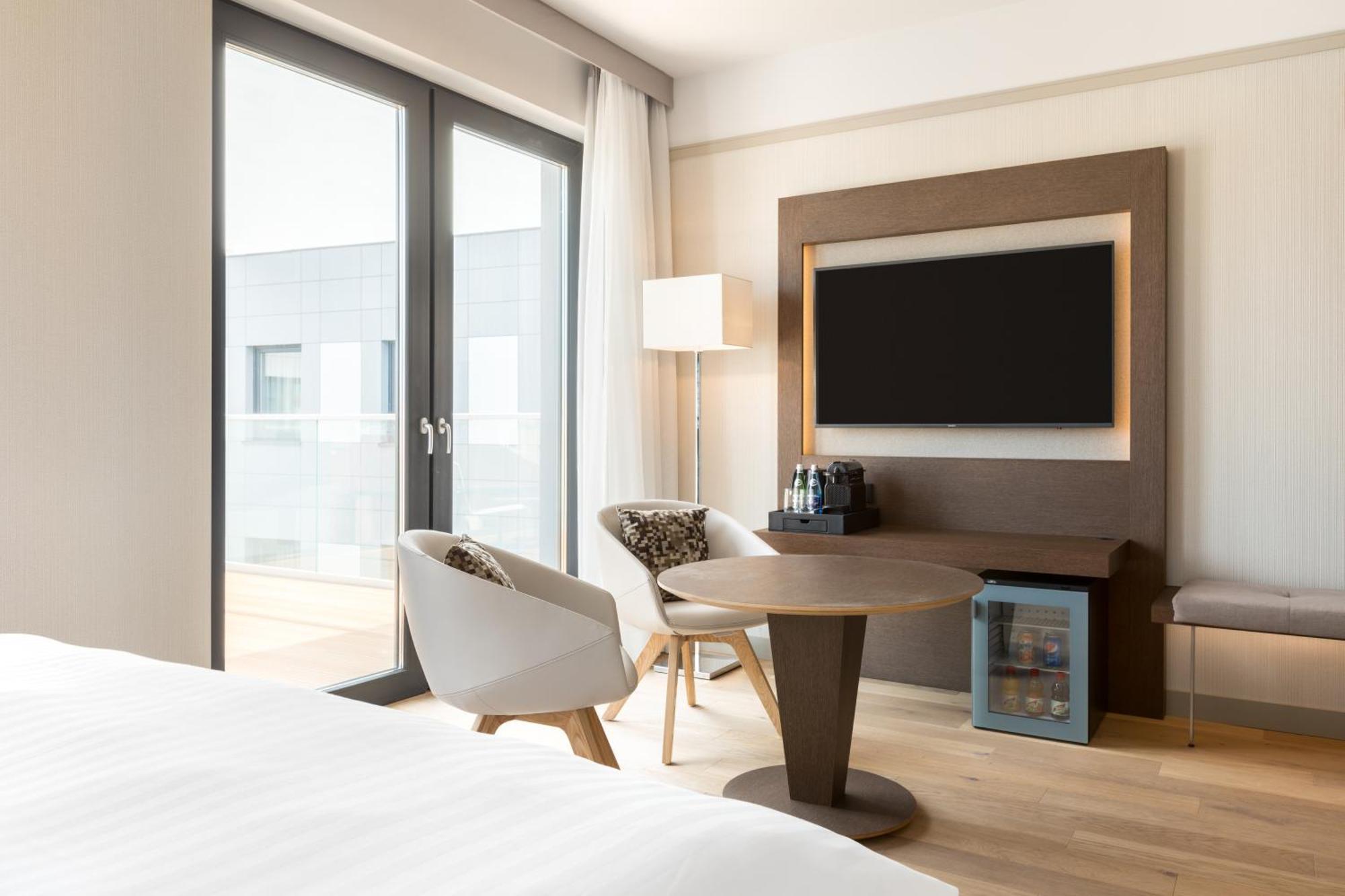 Ac Hotel By Marriott Breslavia Exterior foto A room at the hotel